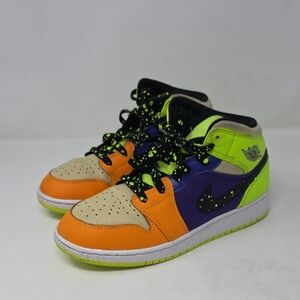 Nike Air Jordan 1 Mid SE Volt/Black/Vivid Orange - Youth Size 5.5Y -  FD8795-700